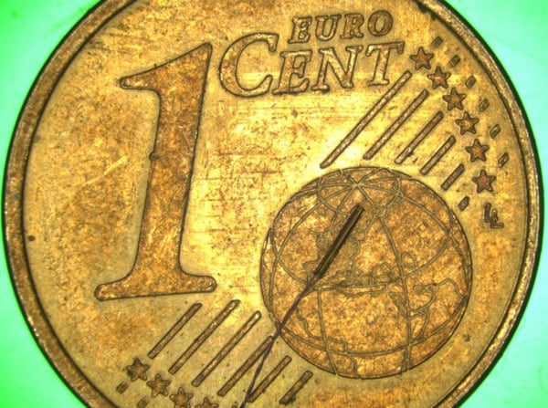 Micro coil on 1 Euro Cent coin