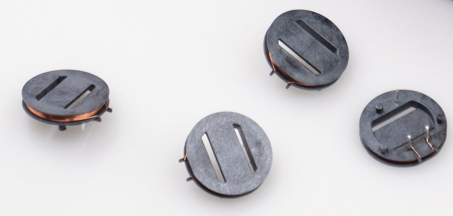 KUK Group a apporté un soutien essentiel à Elesta GmbH, une entreprise technologique suisse, dans le développement d'un capteur de sécurité fonctionnel avancé. La qualité exceptionnelle de la bobine RFID n'est qu'un aspect du dévouement impressionnant du KUK Group tout au long des différentes étapes du projet.